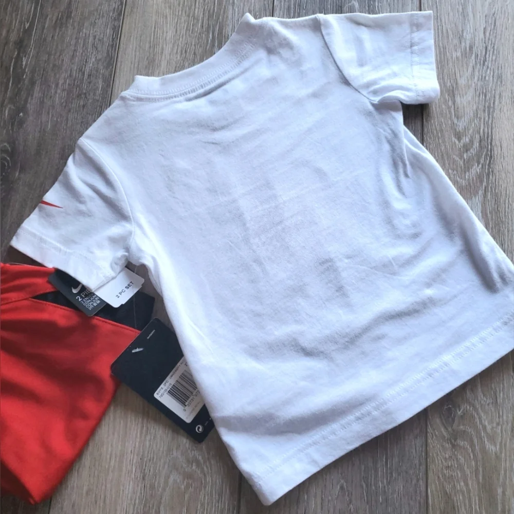 NIKE toddler boy's white, black & red graphic tee,nylon shorts set Sz 2T